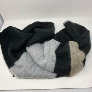 halogen color block wrap scarf 39 x 80